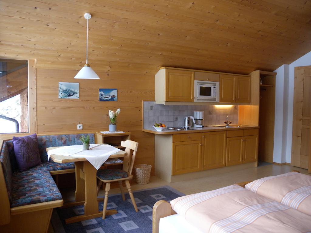 Appartments Haus Monika ชอปเปอร์เนา ห้อง รูปภาพ
